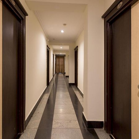 Super Collection O Alekhya Residency Hotell Hyderabad Exteriör bild