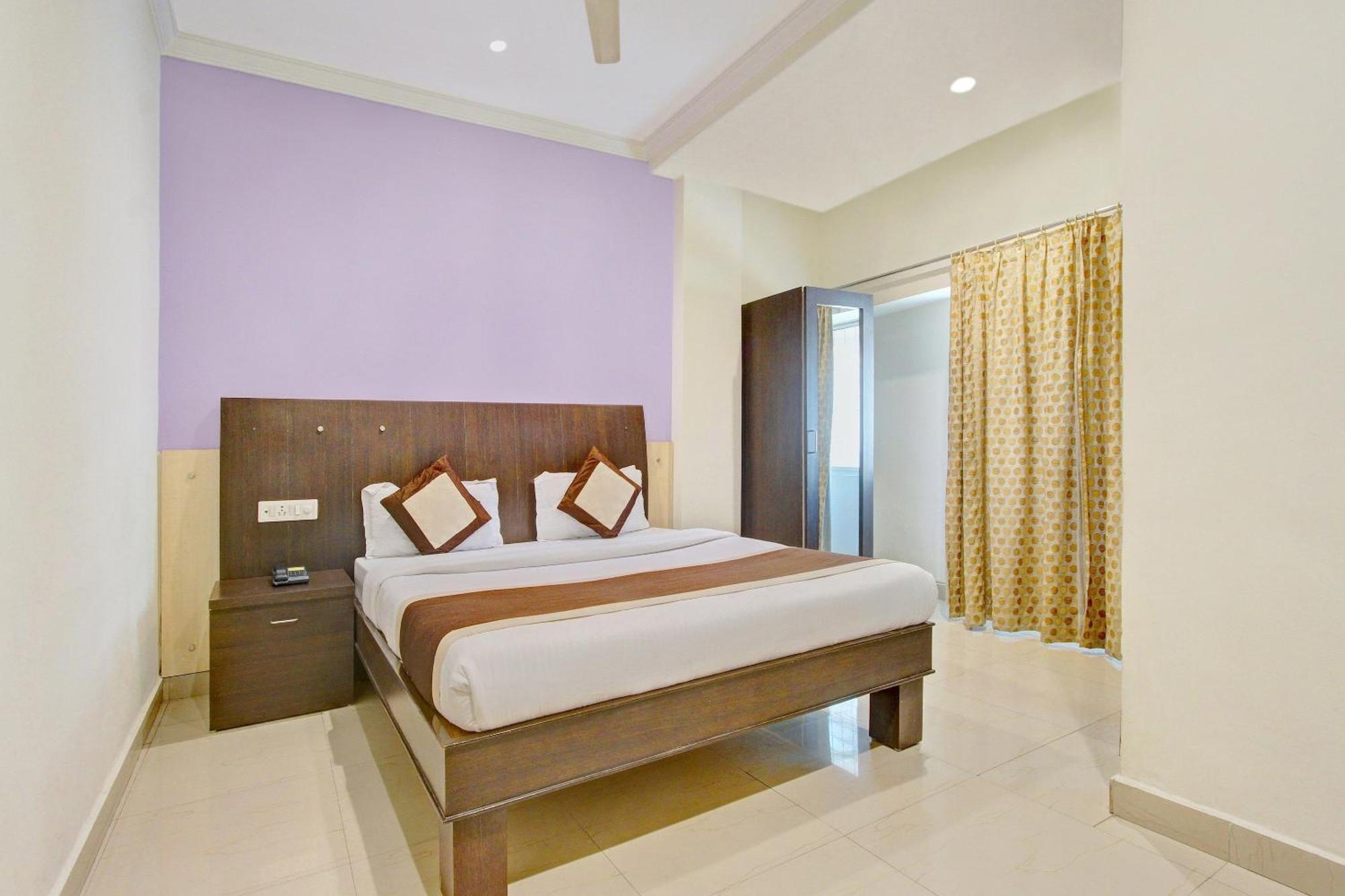 Super Collection O Alekhya Residency Hotell Hyderabad Exteriör bild