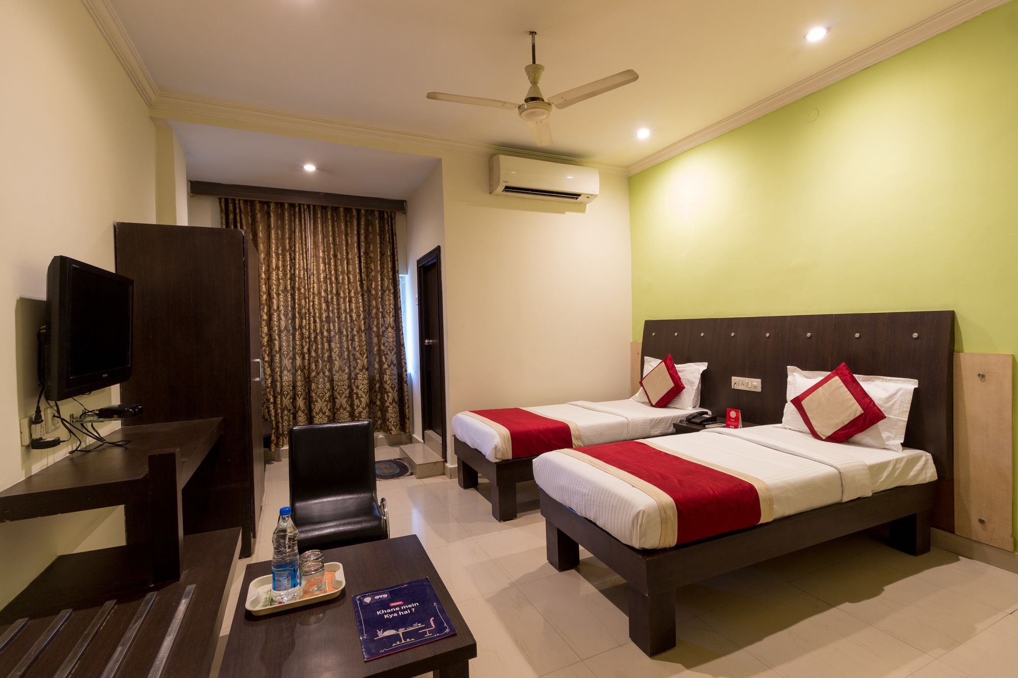 Super Collection O Alekhya Residency Hotell Hyderabad Exteriör bild